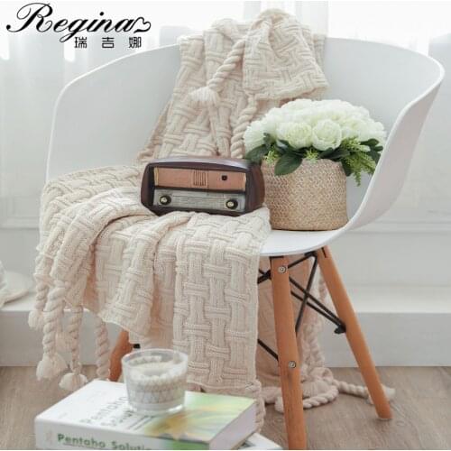 REGINA Brand Cross Plaid Fringe Blanket Cute Warm Bed Bedspread Wearable Shawl Causal Sofa Picnic Throw Blanket Office Nap Quilt