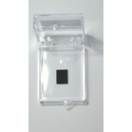 Molybdenum diselenide 11: High-resistance intrinsic silicon substrate MoSe2 (>10000 ohm.cm) for terahertz