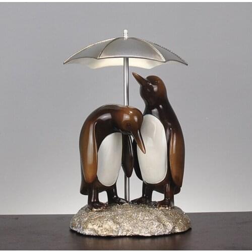 CREATIVITY EUROPE RESIN DECORATION CRAFTS LOVERS PENGUIN FIGURINE MINIATURES HOME DECORATION ACCESSORIES HIGH QUALITY HOME DECOR