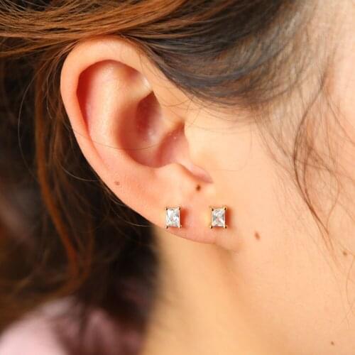 Minimalism single stone prong setting cz sparking simple delicate charming lovely girl women stud earring cheapest wholesale