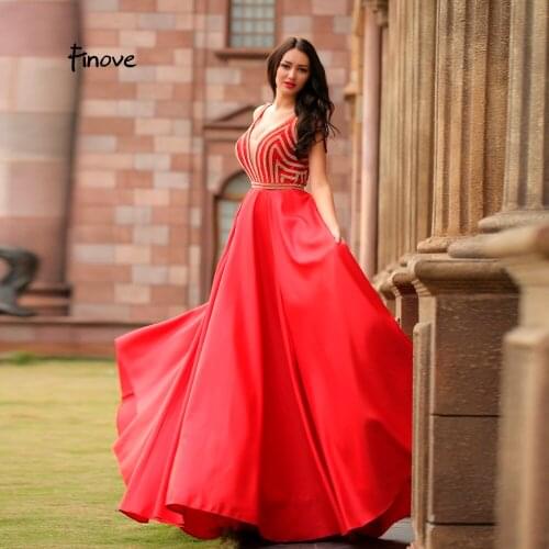Finove 2020 New Reflective Dress Elegant Red Evening Dress Charming Crystal Beadings Sexy V-Neck Backless Formal Ball Gown Dress