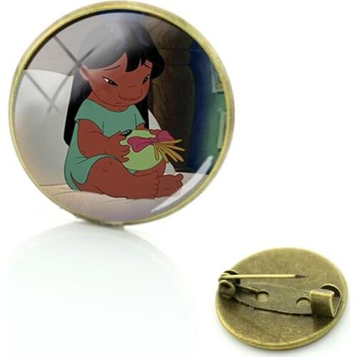 Disney Star Baby Brooch Creative Design Adventure Shape Pattern Cabochon Glass Pin Brooch Friend Brooch