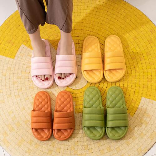 2021 Womens EVA Soft Sole Slide Sandals Thick Platform Summer Slippers for Home Men Lady Indoor Bathroom Anti-slip shoes