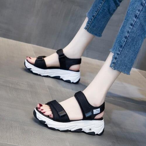 Hot Platform Sandals Woman 2020 Summer Fashion Casual Wedge Sandals Women Outdoor Sports Beach Sandals White Black Ins Tide Shoe