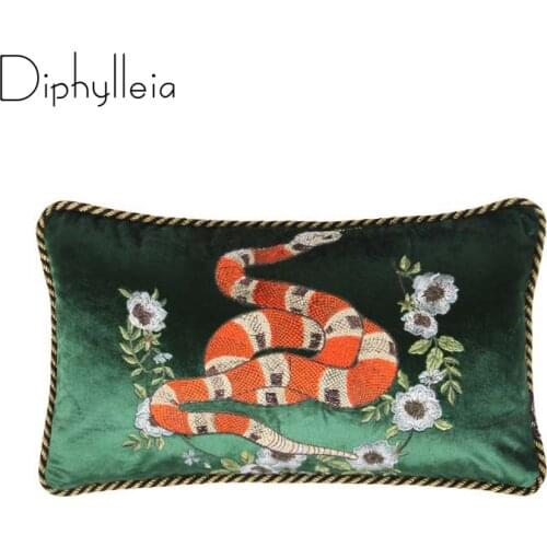 Diphylleia premium quality luxury velvet animal snake embroidery Pillow case Bedding Sofa Dark Green cushion cover 30x50cm