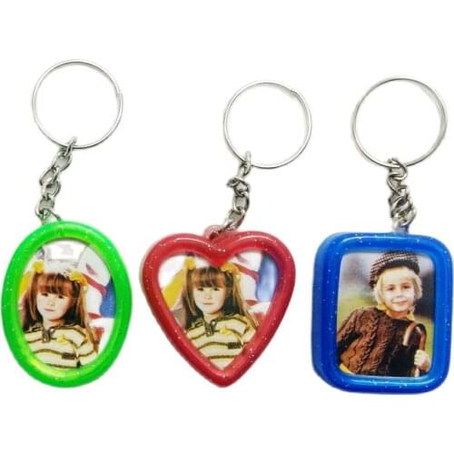 6 pc KeyChains Photo Frame Key Chain Insert Picture Cake Decoration School Bag Vending Party Favors Gift Bags NOVELTY carnival