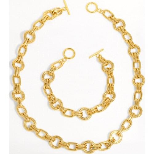 FLOLA Gold Cuban Chain Link Necklace For Women Chunky Thick Chain Choker Necklace Round Twisted Statement Jewelry Gifts nkes61