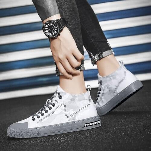 2021 New Mens Non-slip Wear-resistant Canvas Middle School Board Shoes Comfortable Breathable Sports Shoes Mens Casual Shoes