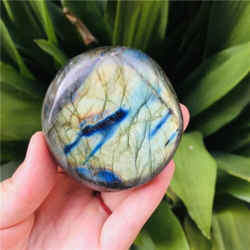 Natural moonstone to pull feldspar crystal exquisite ornamental play