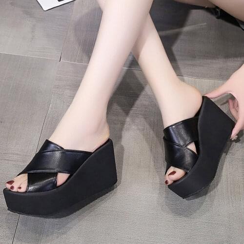 Rimocy Casual Thick Bottom Platform Slippers Women 2021 Summer Outdoor Cross Strap Wedges Slides Woman Non Slip Beach Flip Flops