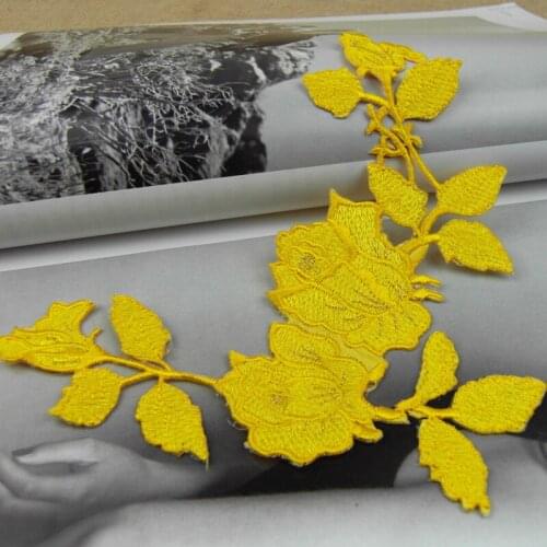 High quality yellow rose 16*18.5cm embroidery patches for clothes,parches bordados sewing on embroidery patches for clothing