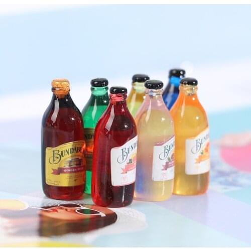 1 Set Simulation Carbonated Water Model Drink Simulation Water Bottle Model Toy for Doll House Decoration 7 Bottles