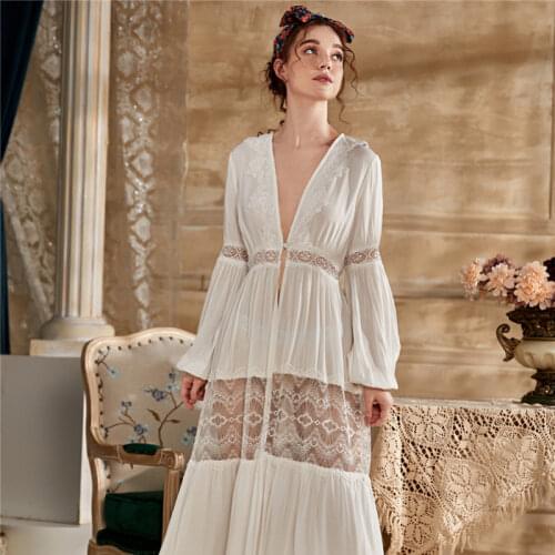 Sexy Cutout Lace Robes Women Cotton Sleepwear Summer Autumn Long Sleeve White Vintage Nightgowns Peignoir Robe Night Sleep Dress