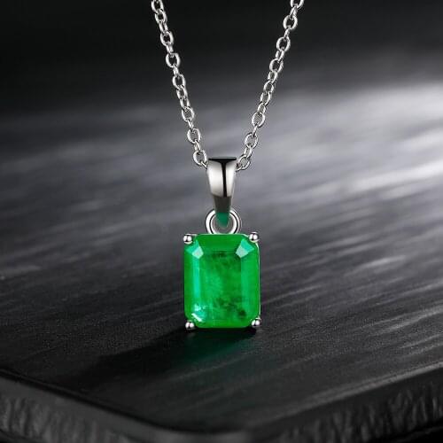 Solid 925 Sterling Silver 7*9MM 2CT Emerald Gemstone Wedding Anniversary Fine Jewelry Pendant Wholesale Gifts
