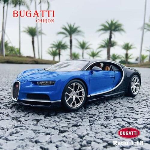 Bburago 1:18 Bugatti chiron Simulation Alloy Retro Car Model Classic Car Model Car Decoration Collection gift