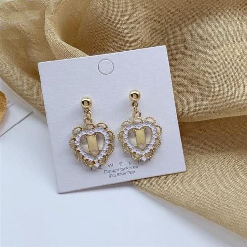 Baroque Vintage Hollow Heart Rectangle Inlaid Drop Earrings Romantic Love Pendent Earrings for Women Girl Lover Ear Jewelry Gift