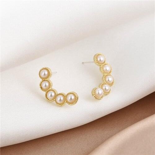 Korean Fashion Earrings Pearl Simple And Small Earrings 2021 New Temperament Net Celebrity Womens Earrings Sale Flower Earrings