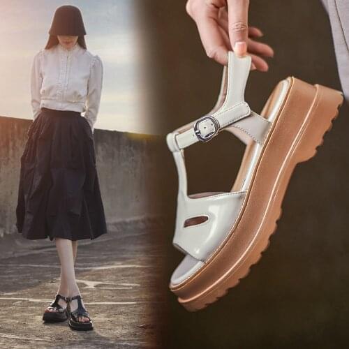 New Sheepskin Womens Shoes Casual Roman Style Shoes for Women Sandals Buckle Strap Summer Flat Shoes Platform Sandals Handmade