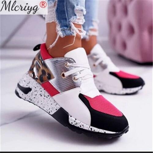 2021 New Women Casual Shoes Breathable Ladies Sneakers Leopard Print Faux Fur Sneakers Lace-up Platform Sports Shoes Women Tenis
