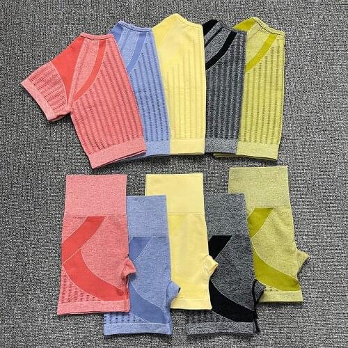 2PCS Seamless Women Yoga Set Workout Sportswear Gym Clothes Fitness Shorts Sleeve Crop Top High Waist Shorts Sports Suit 2021