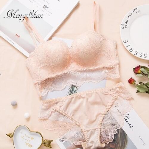 Beautiful lace bra suit Small breast Gather together Ring-free lace edge push up bra set Comfortable sexy underwear suit