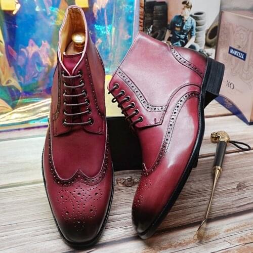 Luxury Mens Boots Genuine Leather Ankle Boots High Grade Men Dress Shoes Lace up Wing Tip Black Brown Pink Blue Basic Boots Men