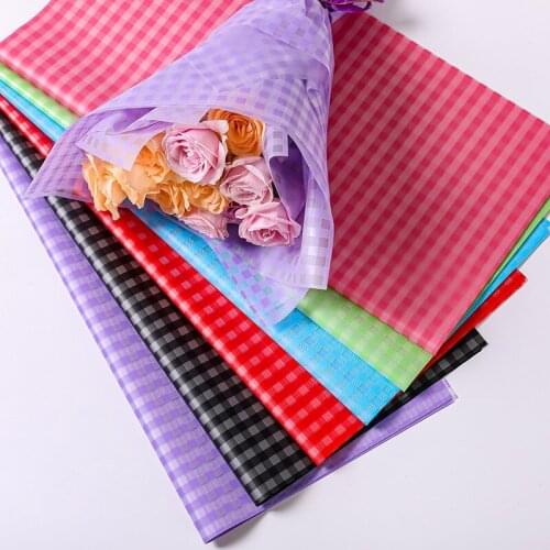 20pcs/lot Plastic Waterproof Flower Wrapping Paper Lattice Pattern Floral Bouquet Packaging Material 58x58cm