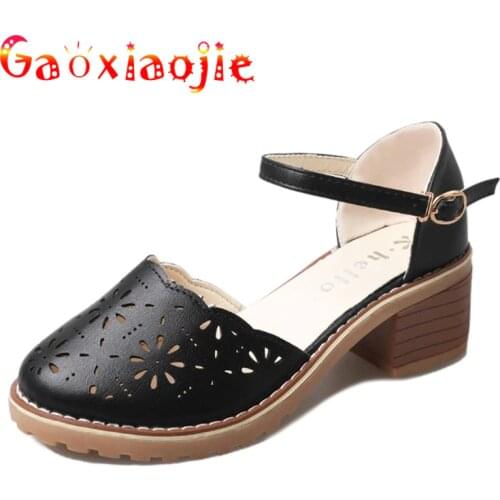 New British College Style Thick Word Buckle Hollow PU Sandals For Women Summer Low-heels5CM Wild Retro Hollow Roman Ladies Shoes