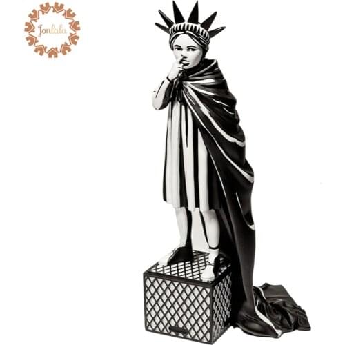 Modern Art 25CM Banksy Liberty Girl Nose-picking Street Art Black and White Statue with Color Box Creative Home Decor Best Gift