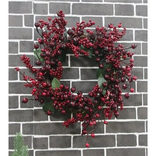Christmas red fruit wreath decoration supplies hand-woven red fruit shape wreath red fruit wreath decoration Christmas
