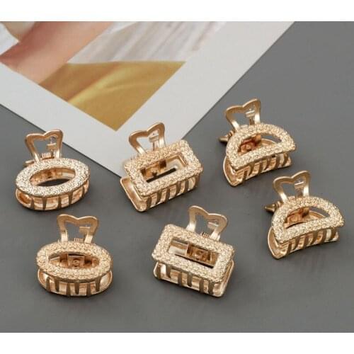 1Pcs Alloy Hair Claws for Women Sweet Geometric Alloy Brushed Hairpin 2021 New Fashion Female Gold Color Hair Claws Clips