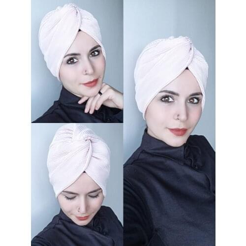 Hijab; Pleats loop bone