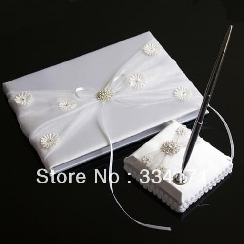 Free shipping wedding Daisy with Rhinestone Wedding Guest Book And Pen Set With Crystal Cluster QMC1006