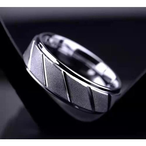 YWSHK 2021 New Mens Wedding Rings Silver Simple Trend Personality Stainless Steel Ring Womens Fashion Charm Jewelry Never Fade