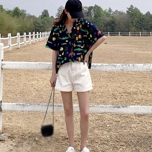 Retro Beach Style Short Sleeve Print Women Blouses College Style Tops Turn-down Collar Button Women Blouses Casual Top 2020