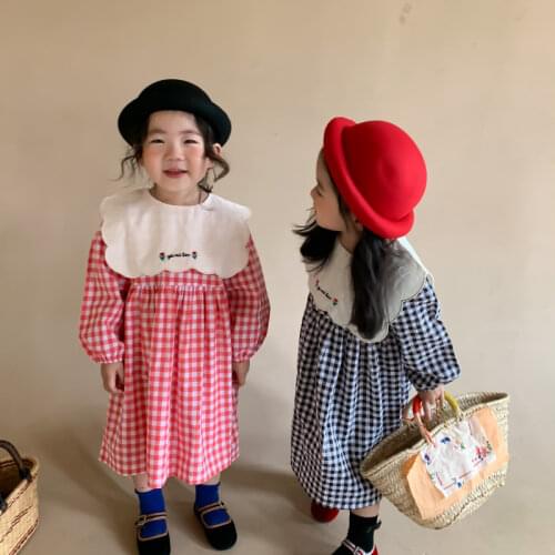 Girls Strawberry Dress Vintage Children Plaid Dress Long Sleeve Kids Cute Clothes One Piece Korea Child Girl Casual Loose Frock