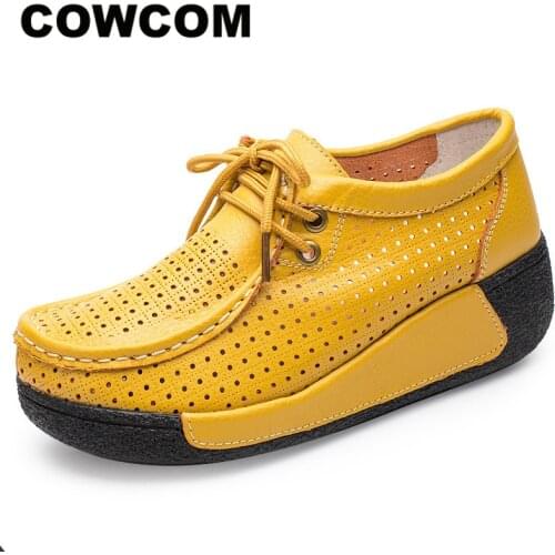 COWCOM 2021 Leather Hole Shoes Thick Soles Single Shoes Small White Rocker Shoes Muffin Travel Shoes Womens Shoes CQY-P1878-1
