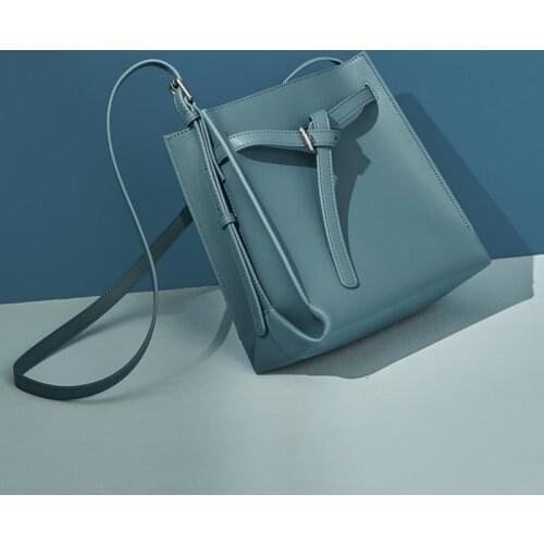 Solid Fashion Simple Color Square Bucket Bag Women Cow Split Leather Brand Leisure Single Crossbody Bags Zipper Messenger bag