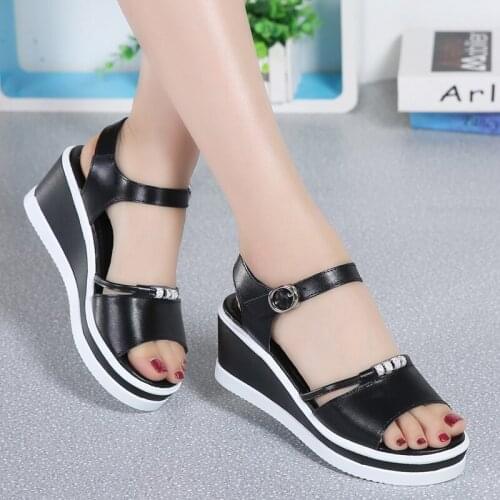 2021 Summer Genuine Leather Shoes Outdoor Sandals Women 6.5cm High Heels Classic Black Peep Toe Hollow Ladies Beach Sandals