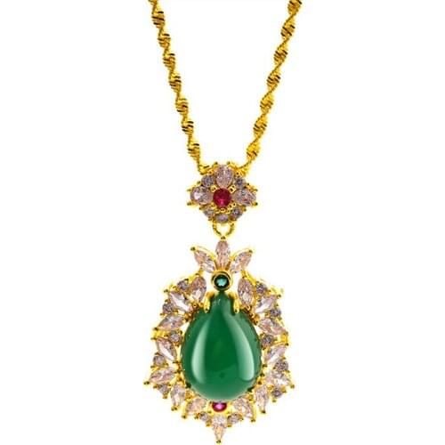 Green white Crystal chains Necklaces For Women Heart Pendants Necklaces Wedding bride jewelry halloween Party friends Gifts