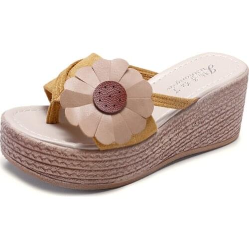 New Slope Heel Platform Sandals Summer Fashion Outer Wear Sandals Women Summer All-match Flower Seaside Beach Shoes