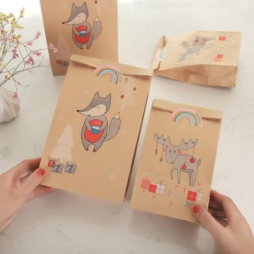 10Sets Kraft Paper Bags Fox Reindeer Elk Stand Up Gift Bag Party Favor Bag Candy Treat Bag With Rainbow Seal Sticker