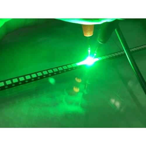 200piece/lot FOR LED SMD 2835 emerald green 0.5W foot tile 150 mAh Taiwan wafer chip car special