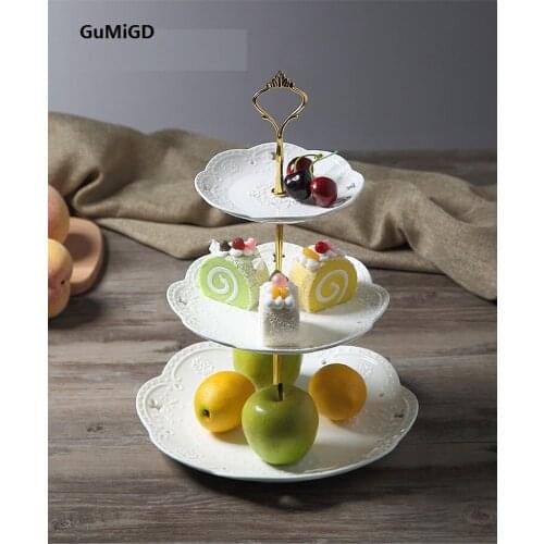 Guci European ceramic Three layer fruit plate Afternoon tea Heart dish Cake plate rack Fashion iginality Birthday wedding plate
