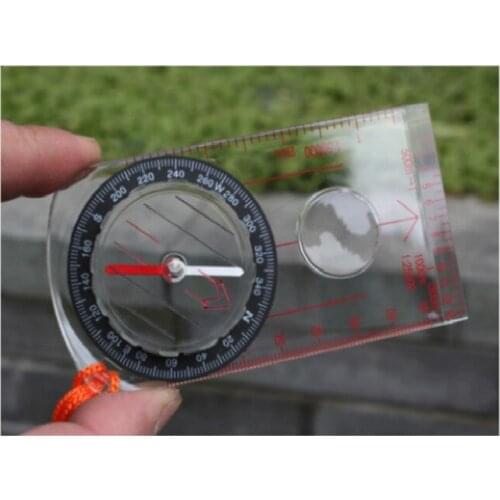 High quality outdoor orienteering race ( foot across ) refers to the North compass dedicated 40g