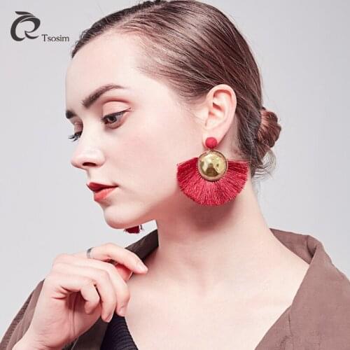 2018 fashion tassles earrings for woman in post earrings high quality ear gold shiny Plated large punk Earrings party wholesale