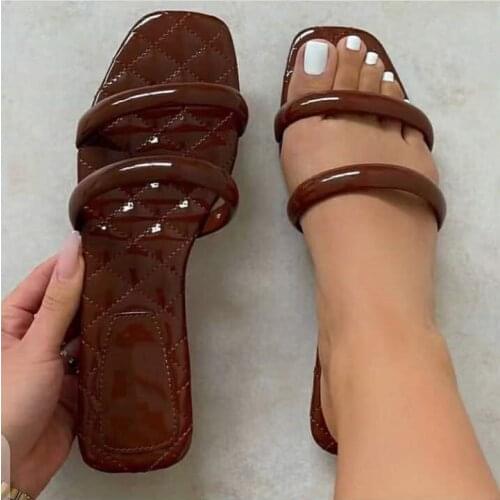 New Flat Slides Narrowband Fashion Womens Outdoor Slippers Open Toe Comfortable PU leather slippers Women sandals 36-43