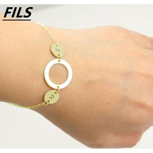 Fils Fashion Women Round Pendant Bracelet Classic Initials 2021 New Stainless Steel Link Chain Bracelet For Women Jewelry Gift