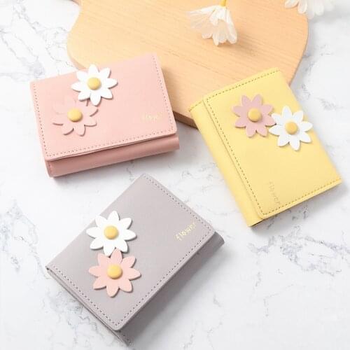 Wallet female 2021 new lady ins style student simple small flower Japanese folding card holder wallet all-in-one bag