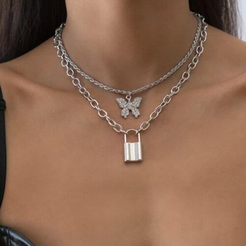 Origin Summer Vintage Shiny Rhinestone Butterfly Lock Pendant Necklace for Women Double Layers Twist Rope Chokers Necklaces